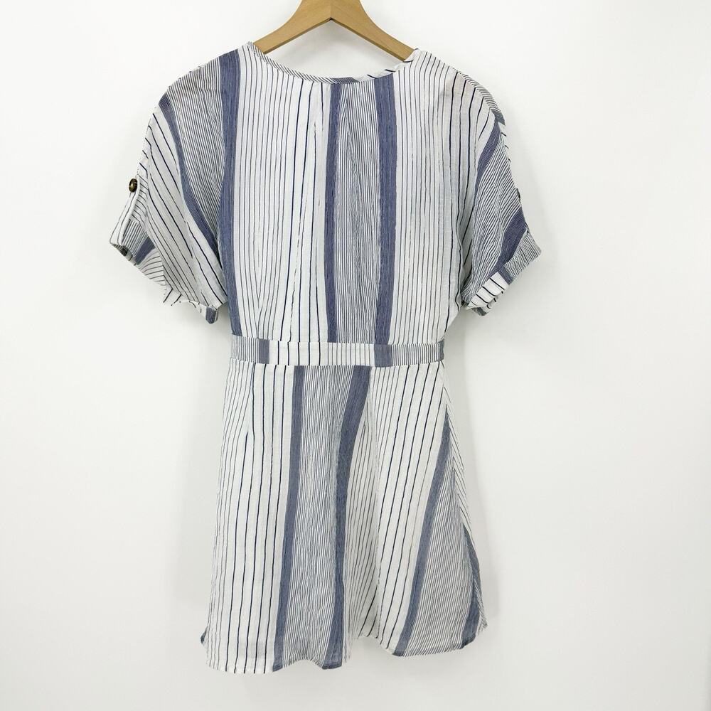 Sienna Sky Wrap Summer Dress M Women's Striped Coastal Resort Wear Casual Beachy - Picture 2 of 8